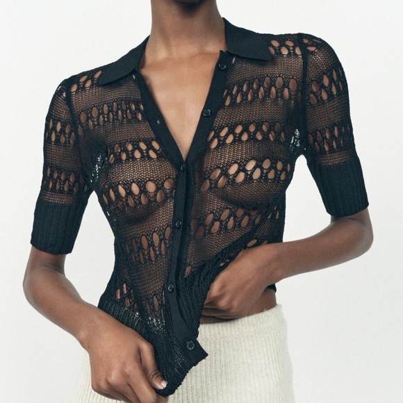 ZARA Tops - 💋 Polo Knitted Button Top NWT *Medium